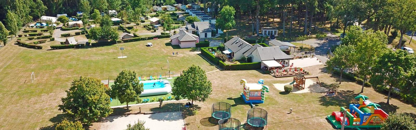 vue aerienne du camping le bois fleuri