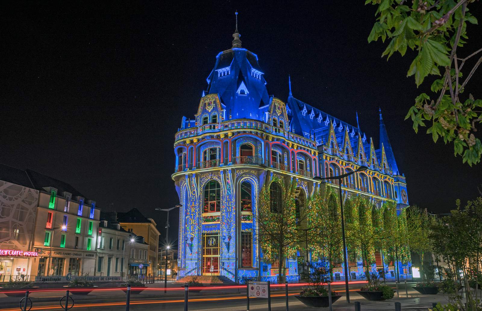 Camping de Chartres  Vivre l'événement Chartres en lumières